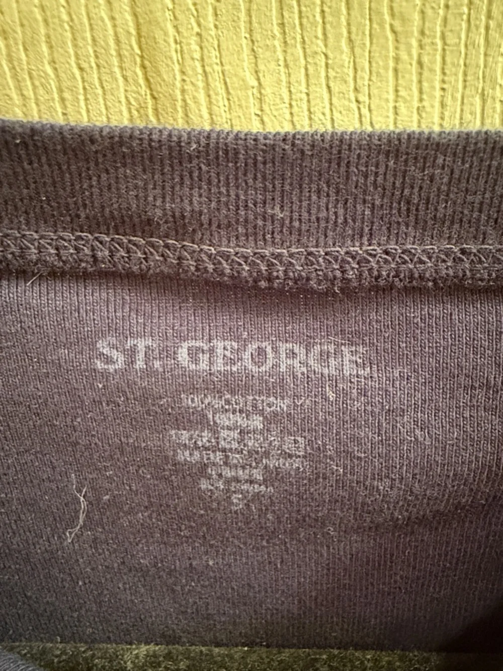 Brandy Melville/ St. George Navy Tee - Picture 2 of 3
